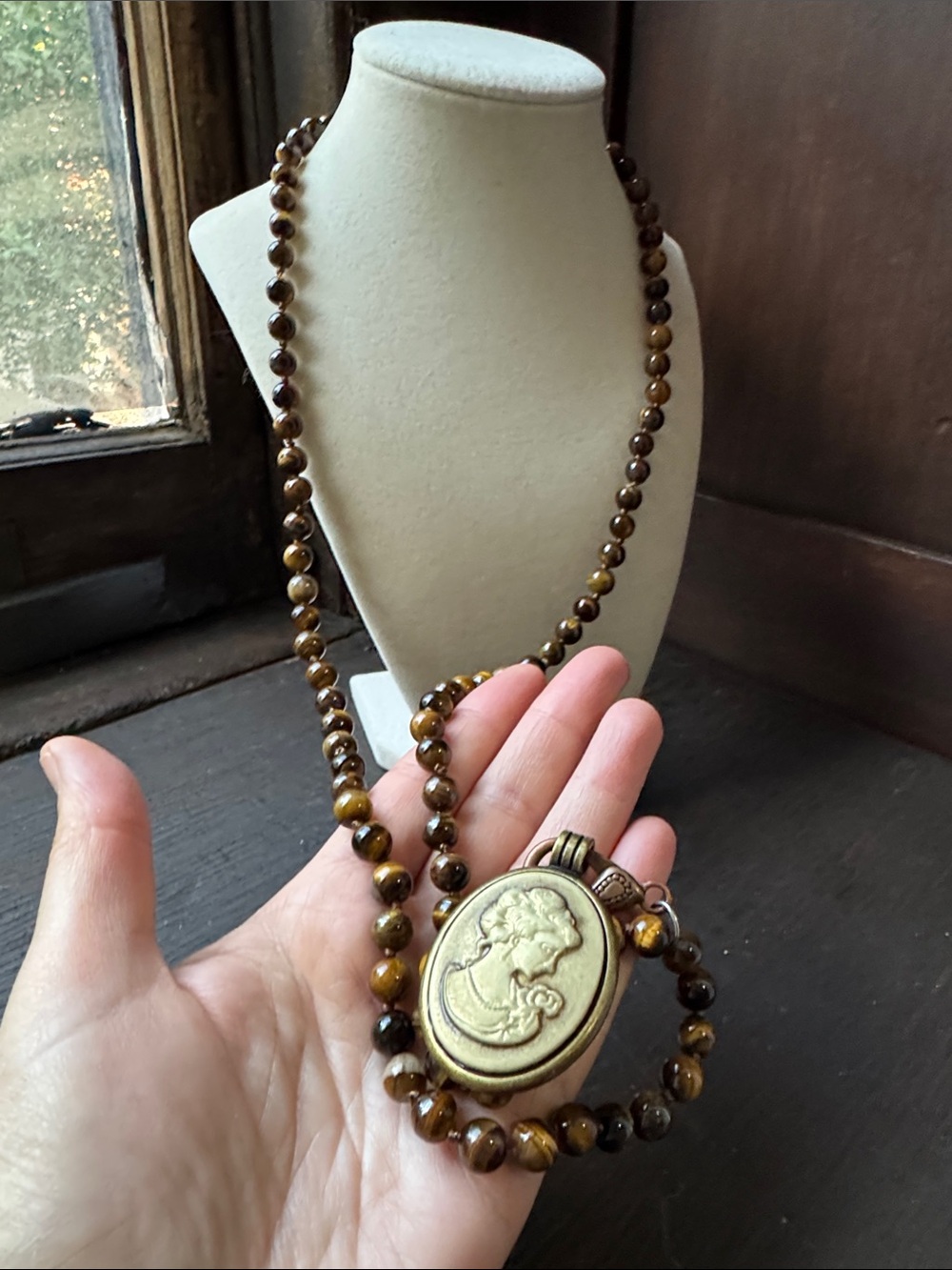 Tiger Eye Gemstone Beaded Necklace Large Vintage Style Cameo Pendant Bronze Boho